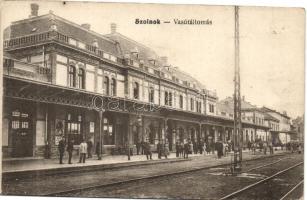 Szolnok, vasútállomás (EK)