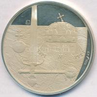 Fülöp Zoltán (1951-) 1978. "Budapest - Parlament / Királyi szent ereklyék" Ag emlékérem to...