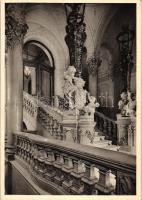 Budapest VIII. Fővárosi Könyvtár, Lépcsőfeljárat, belső