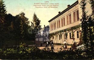 Lipik, a Dependence szálló a téli fürdővel / Hotel Dependence with winter bath