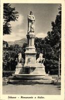 Bolzano, Bozen; Monumento a Walter / monument