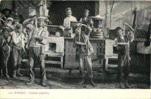 Costumi popolari / Italian folklore from Naples, pasta merchants