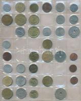 434db-os vegyes külföldi fémpénz tétel albumba rendezve T:vegyes
434pcs of various metal coins in a...