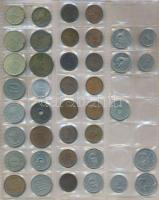 434db-os vegyes külföldi fémpénz tétel albumba rendezve T:vegyes
434pcs of various metal coins in a...