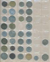 434db-os vegyes külföldi fémpénz tétel albumba rendezve T:vegyes
434pcs of various metal coins in a...