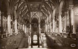 Budapest Parlament belső lépcsőháza