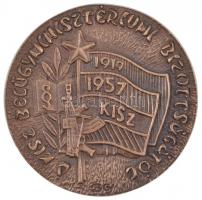 ~1960-1970. &quot;A KISZ Belügyminisztériumi Bizottságától 1919-1957&quot; egyoldalas Br érem. Szign.: BGY (76mm) T:2