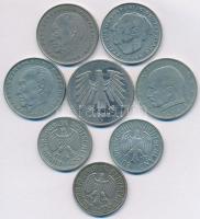 NSZK 1957D 2M + 1959J 1M + 1962J 1M + 1971D 2M + 1977D 2M + 1979D 2M + 1985J 1M + 1988J 5M T:2,2-
F...