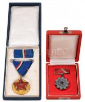 1951. "Közbiztonsági Érem" arany fokozata a rendőrség tagjai részére, aranyozott, zománcoz...