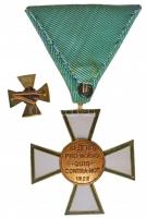 1935-1945. "A Magyar Érdemkereszt IV. osztálya - A Magyar Érdemrend lovagkeresztje" zománc...