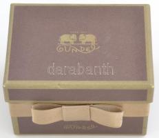 Lápisz lazuli és szív alakú Swarovski elemekből álló dekoratív függővel díszített nyaklánc