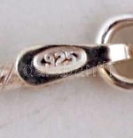 Ezüst(Ag) szív függő cirkónia kövekkel díszítve, ezüst(Ag) láncon, jelzett, h: 42 cm, br: 10,5 g