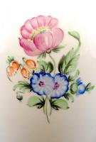 Herendi virágmintás porcelán váza, kézzel festett, kis kopásnyomokkal, jelzett, m: 24 cm