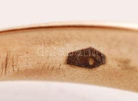 Arany 14K (Au) fejes gyűrű, gyémántokkal (7db), egyik hiányzik, jelzett, méret:61, bruttó:4,2 g