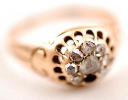 Arany 14K (Au) fejes gyűrű, gyémántokkal (7db), egyik hiányzik, jelzett, méret:61, bruttó:4,2 g