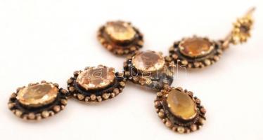 Arany 14K (Au.) kereszt medál, csiszolt citrin kövekkel, javított, jelzés nélkül, bruttó: 4,9 g