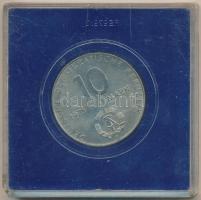 NDK 1975A 10M "Varsói Szerződés 20. évfordulója" plasztik tokban T:2 
GDR 1975A 10 Mark &...