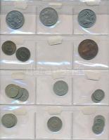 100db-os vegyes külföldi fémpénz tétel berakolapokon, közte Ausztrália, Ausztria, Bulgária, Kanada T...