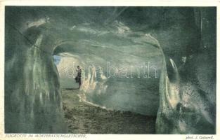 Morteratsch Glacier, Eisgrotte / Ice cave