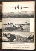 vitéz Náray Antal, vitéz Berkó István: Légitámadás! Bp., é.n., A Kir. Magy. Egyetemi Nyomda. Sok kép...