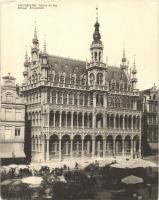 Brussels, Bruxelles; 10 unused, oversized (13,7x17,7cm) postcards, mixed quality