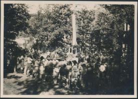1933 Jamboree, Cserkészek tisztelegnek a zászló előtt, 13x18 cm