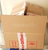 cca 2,5 kg különféle méretű csavar + csiszolólapok, stb