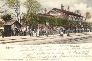 Lipótvár, Leopoldov; vasútállomás, kiadja özv. Döbner Istvánné / railway station (kis szakadás / small tear)