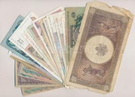 30db-os vegyes külföldi bankjegy tétel, közte Ausztria, Jugoszlávia, Románia T:vegyes
30pcs of vari...