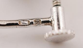 2 pár kövekkel díszített ezüst(Ag) fülbevaló, jelzett, br: 11,3 g