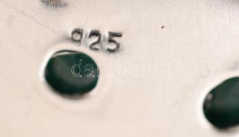 Ezüst(Ag) nyaklánc kereszt alakú  medállal, jelzett, br: 13,2 g