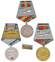 Románia 1954. "Katonai Érdemérem, 2. osztály" mellszalaggal és szalagsávval + ~1960-1970. ...