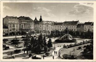 Kolozsvár, Cluj; Mátyás király tér / square, automobile (EK)