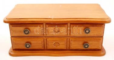 Fa ékszertartó doboz, belsejében kis tükörrel, textilbéléssel,  kis kopásnyomokkal, 23x12x9 cm