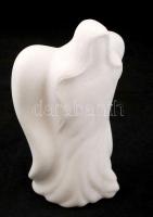 Héra József (1976- ): Angyal, fehér márvány, jelzett, m: 17,5 cm