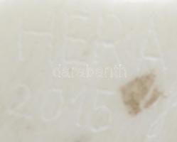 Héra József (1976- ): Angyal, fehér márvány, jelzett, m: 17 cm