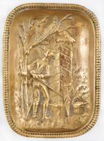 cca 1930-1940 A kukkoló bronz tálka mókás jelenettel, 13x9 cm