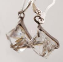 Ezüst(Ag) lánc köves medállal, hozzáillő fülbevalópárral, jelzett, h: 46 cm, br: 13,7 g