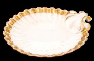 Pajzs jelzéssel kagyló formájú tálka, porcelán, kopott aranyozással, d:13cm