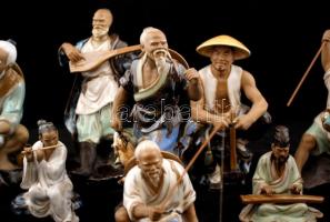 Kínai kerámia figurák, zenészek, horgászok jelzett, kézzel festett, 8db, különböző méretben, hibátla...