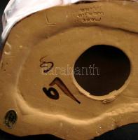 Kínai kerámia figurák, zenészek, horgászok jelzett, kézzel festett, 8db, különböző méretben, hibátla...