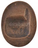 Csúcs Ferenc (1905-1999) 1969. "Mezőgazdasági Múzeum" Br plakett (59x46mm) T:1-,2