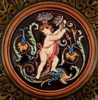 Schütz Blansko puttós fali tál, kézzel festett mázas fajansz, jelzett, kopott, d:36 cm / Schutz Blan...