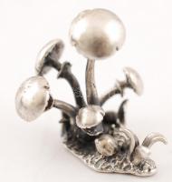 Ezüst szegfűgomba, jelzett, Ag., 22,6gr., 3,5x3,5cm/Silver mushroom, marked, Ag. 22,6gr. 3,5x3,5cm