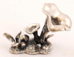 Ezüst rókagomba, jelzett, Ag., 19,5gr., 2,5x4cm/Silver chanterelle, marked, Ag. 19,5gr. 2,5x4cm