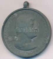 1940. "Erdélyi részek felszabadulásának emlékére" cink emlékérem mellszalag nélkül. Szign.: BERÁN T:2 Hungary 1940. "Commemorative Medal for the Liberation of Transylvania" zinc medal without ribbon. Sign.: BERÁN L. C:XF