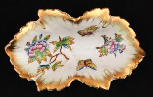 Herendi Viktória mintás leveles tálka, kézzel festett, hibátlan, jelzett, 15x9 cm