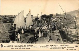 Thessaloniki, Salonica; Embarkment of greek volunteers for Sed-Dul Bahr, port, ships (EK)