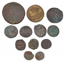 Római Birodalom 12db-os bronzpénz tétel T:vegyes
Roman Empire 12pcs of bronze coins C:mixed