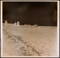 cca 1950 Motorversenyen készült 4 db 6x6 cm-es negatív